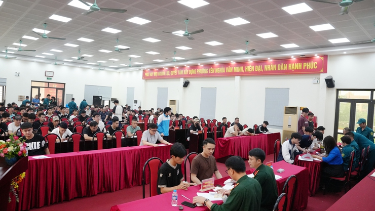 Yên Nghĩa tổ chức đăng ký nghĩa vụ quân sự tuổi 17 và lực lượng dự bị năm 2026- Ảnh 4.