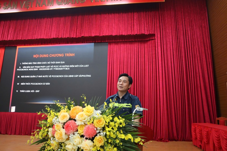 Nâng cao kỹ năng phòng cháy, chữa cháy cho người dân xã Hát Môn- Ảnh 4.