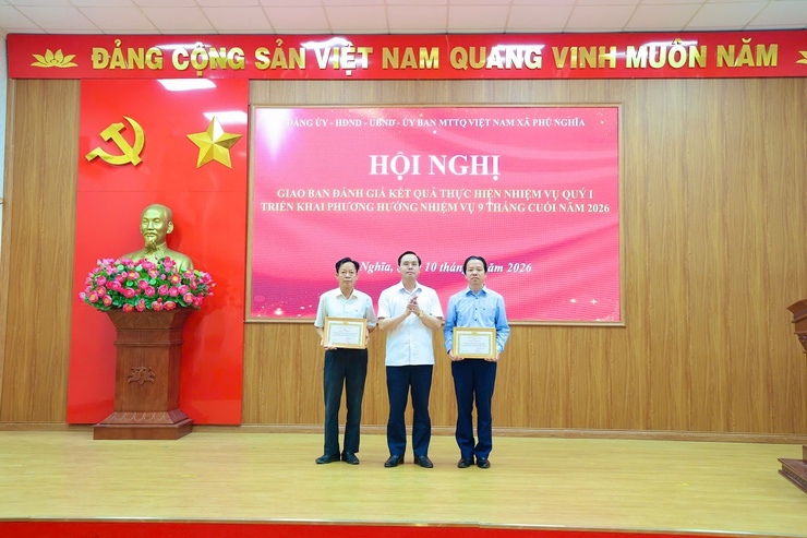 Mặt trận Tổ quốc Việt Nam xã Phú Nghĩa phát huy vai trò “cầu nối giữa Đảng, chính quyền và Nhân dân” trong công tác giải phóng mặt bằng các Dự án trọng điểm trên địa bàn- Ảnh 4.