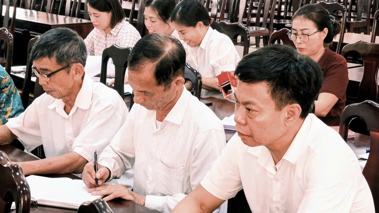 Tam Hưng: Giao ban công tác Mặt trận quý I, ký cam kết thi đua năm 2026- Ảnh 4.