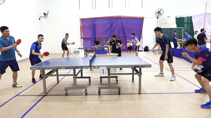 Sôi nổi giải bóng bàn- Lan toả tinh thần thể thao chào mừng Lễ hội làng Bình Đà năm 2026- Ảnh 3.