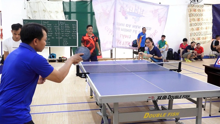 Sôi nổi giải bóng bàn- Lan toả tinh thần thể thao chào mừng Lễ hội làng Bình Đà năm 2026- Ảnh 5.