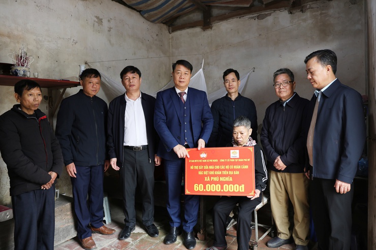 Mặt trận Tổ quốc xã Phú Nghĩa vận động xã hội hóa hỗ trợ sửa chữa, xây dựng nhà ở cho hộ có hoàn cảnh khó khăn với tổng kinh phí 1,26 tỷ đồng- Ảnh 3.
