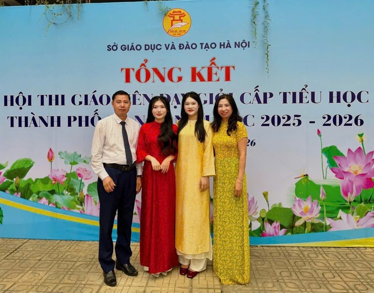 HAI GIÁO VIÊN XÃ YÊN LÃNG ĐẠT GIẢI BA TẠI KỲ THI GIÁO VIÊN GIỎI CẤP THÀNH PHỐ NĂM 2025-2026- Ảnh 2.