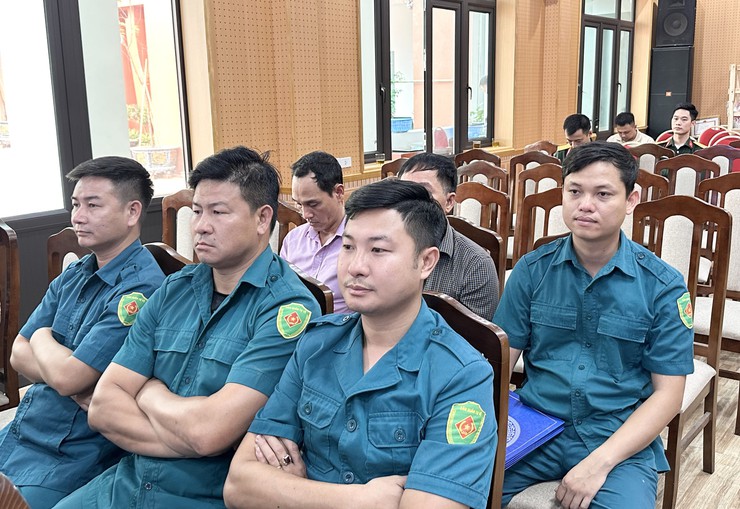 Xã Đại Thanh tổng kết công tác tuyển chọn gọi công dân nhập ngũ, thực hiện nghĩa vụ tham gia Công an nhân dân năm 2026, triển khai phương hướng, nhiệm vụ năm 2027.- Ảnh 6.