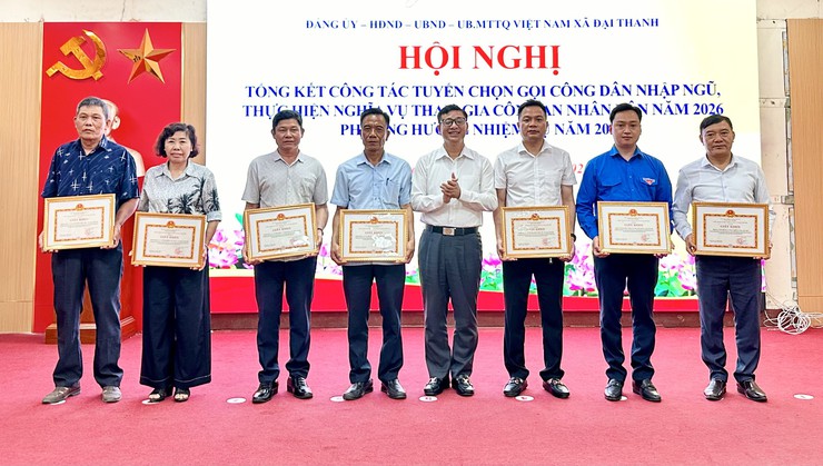 Xã Đại Thanh tổng kết công tác tuyển chọn gọi công dân nhập ngũ, thực hiện nghĩa vụ tham gia Công an nhân dân năm 2026, triển khai phương hướng, nhiệm vụ năm 2027.- Ảnh 9.