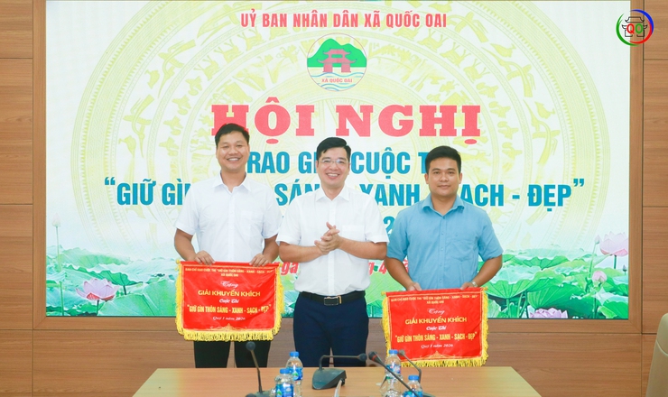 QUỐC OAI TRAO GIẢI CUỘC THI "GIỮ GÌN THÔN SÁNG - XANH - SẠCH - ĐẸP" QUÝ I NĂM 2026- Ảnh 7.