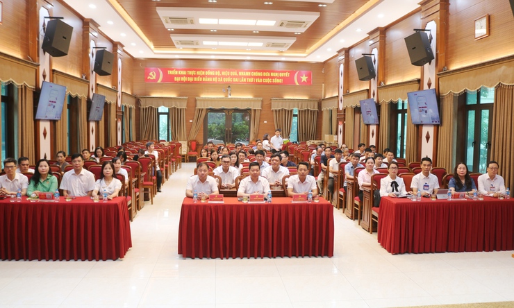 Đảng ủy xã Quốc Oai tiếp sóng Hội nghị toàn quốc quán triệt Nghị quyết trung ương 2 (khóa XIV)- Ảnh 3.