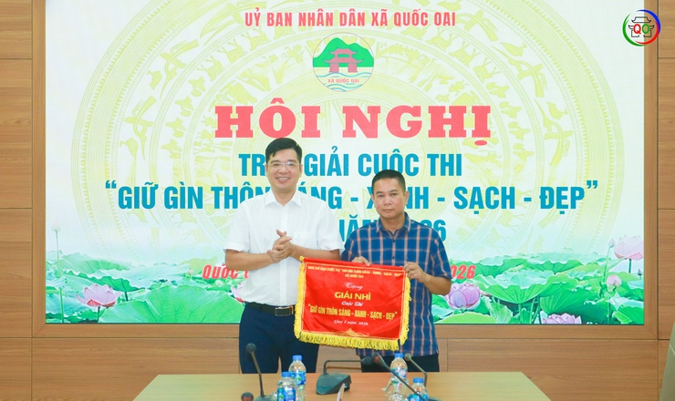 QUỐC OAI TRAO GIẢI CUỘC THI "GIỮ GÌN THÔN SÁNG - XANH - SẠCH - ĐẸP" QUÝ I NĂM 2026- Ảnh 5.