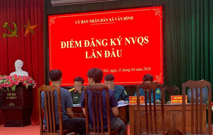 461 công dân thực hiện đăng ký nghĩa vụ quân sự lần đầu- Ảnh 2.