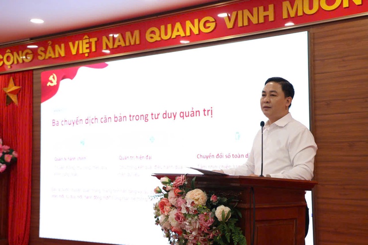 Đảng ủy phường Phúc Lợi quán triệt Chỉ thị và Đề án mới của Thành ủy, siết kỷ cương, nâng cao hiệu lực lãnh đạo từ cơ sở- Ảnh 1.