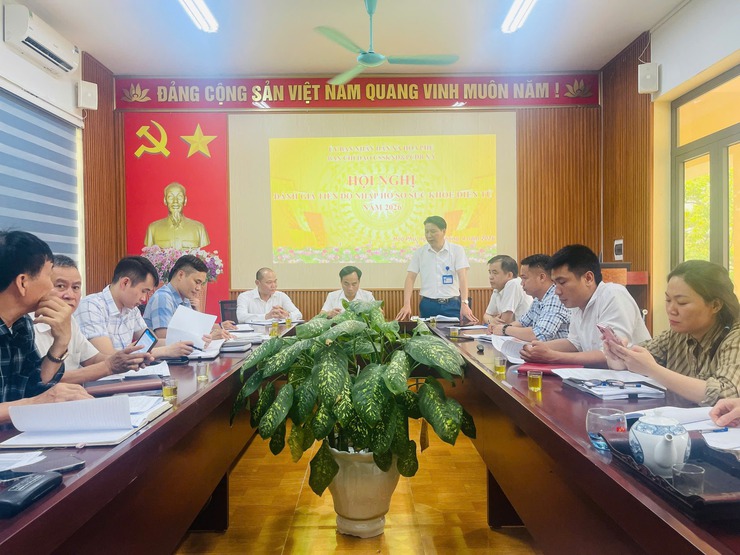 TRẠM Y TẾ XÃ HÒA PHÚ TẬP TRUNG ĐẨY NHANH TIẾN ĐỘ CHUẨN HÓA, LÀM SẠCH DỮ LIỆU HỒ SƠ SỨC KHỎE ĐIỆN TỬ- Ảnh 1.