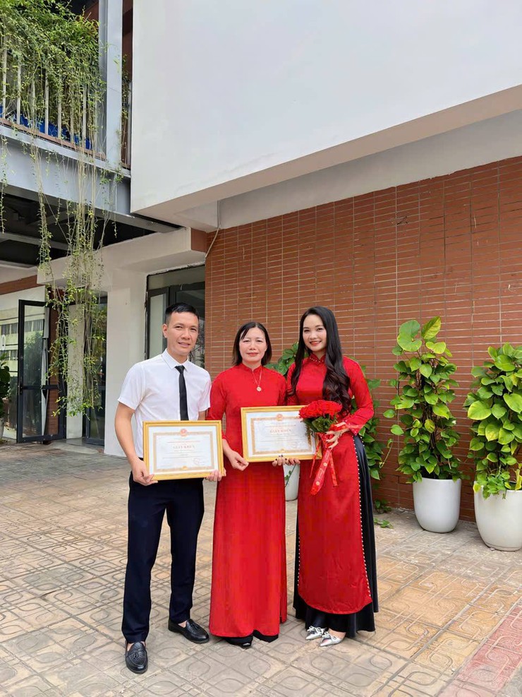 Cô giáo Nguyễn Thị Nga – giáo viên môn Giáo dục thể đạt Giải Ba tại Hội thi Giáo viên dạy giỏi cấp Tiểu học thành phố Hà Nội- Ảnh 2.