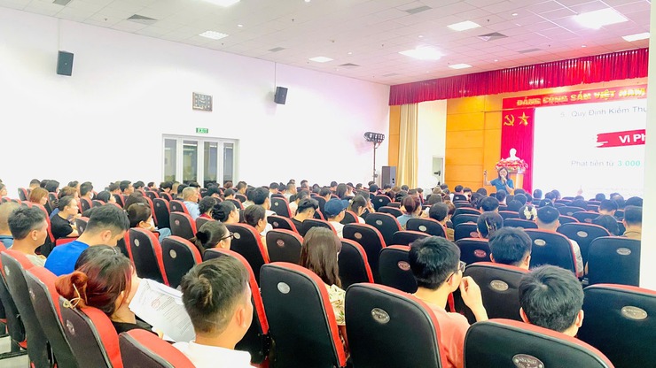 PHƯỜNG LÁNG TỔ CHỨC HỘI NGHỊ QUÁN TRIỆT VÀ TẬP HUẤN CÔNG TÁC ATTP NĂM 2026- Ảnh 4.