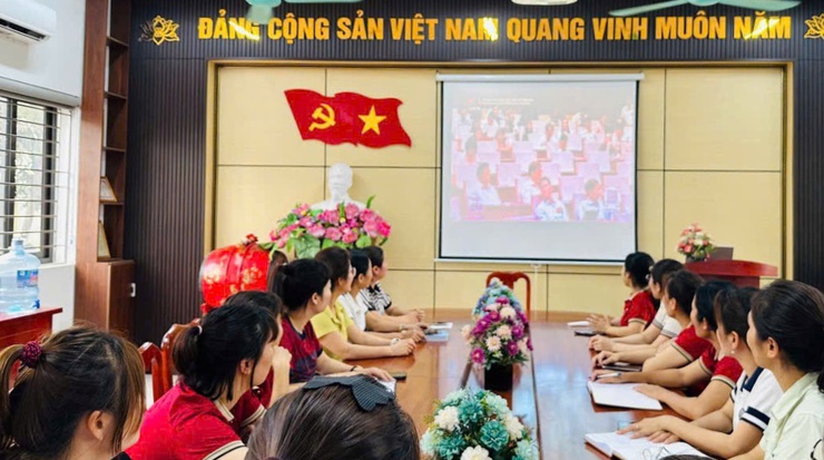 Đảng ủy xã Quốc Oai tiếp sóng Hội nghị toàn quốc quán triệt Nghị quyết trung ương 2 (khóa XIV)- Ảnh 6.