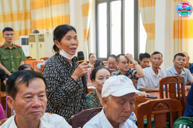 HỘI NÔNG DÂN XÃ HƯNG ĐẠO PHỐI HỢP CÔNG AN XÃ HƯNG ĐẠO TỔ CHỨC TẬP HUẤN TUYÊN TRUYỀN LUẬT AN NINH MẠNG- Ảnh 6.