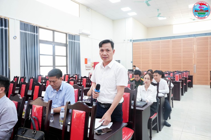 HỘI ĐỒNG NHÂN DÂN XÃ HƯNG ĐẠO TỔ CHỨC HỘI NGHỊ SƠ KẾT QUÝ I, TRIỂN KHAI NHIỆM VỤ TRỌNG TÂM QUÝ II NĂM 2026- Ảnh 7.