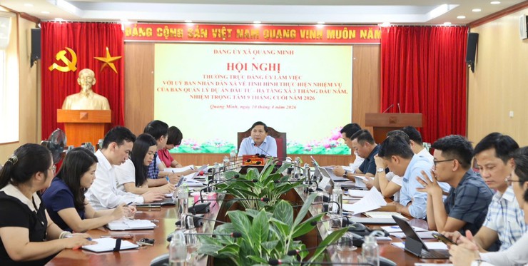 Thường trực Đảng uỷ xã Quang Minh làm việc với Ban Quản lý dự án đầu tư - Hạ tầng xã về thực hiện nhiệm vụ trọng tâm năm 2026- Ảnh 1.