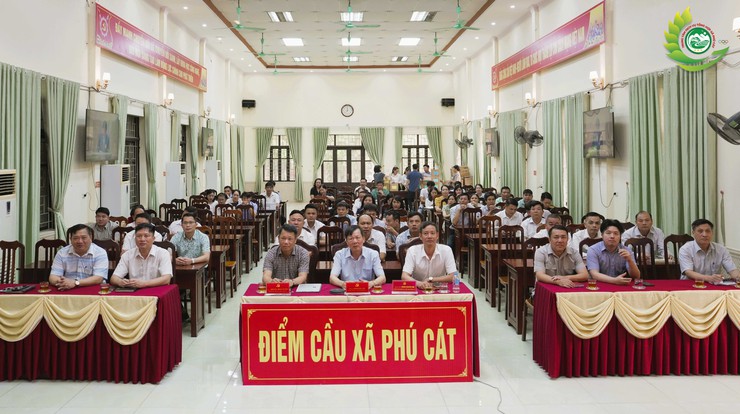 Phú Cát dự Hội nghị toàn quốc quán triệt, triển khai Nghị quyết Hội nghị Trung ương 2 (Khóa XIV)- Ảnh 2.