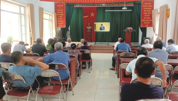 ỨNG HÒA THAM DỰ HỘI NGHỊ TOÀN QUỐC QUÁN TRIỆT, TRIỂN KHAI THỰC HIỆN NGHỊ QUYẾT TRUNG ƯƠNG 2 (KHÓA XIV).- Ảnh 3.