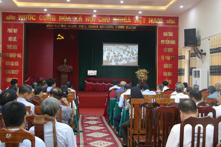 Đảng bộ xã Trần Phú đã tổ chức tiếp sóng Hội nghị toàn quốc nghiên cứu, học tập và triển khai thực hiện Nghị quyết Hội nghị Trung ương 2- Ảnh 2.