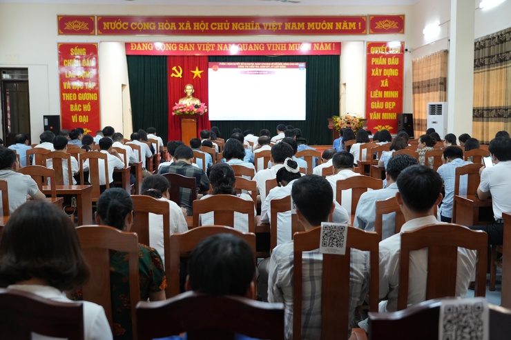 Đảng ủy xã Liên Minh tiếp sóng Hội nghị quán triệt, triển khai thực hiện Nghị quyết Trung ương 2 (khóa XIV)- Ảnh 5.