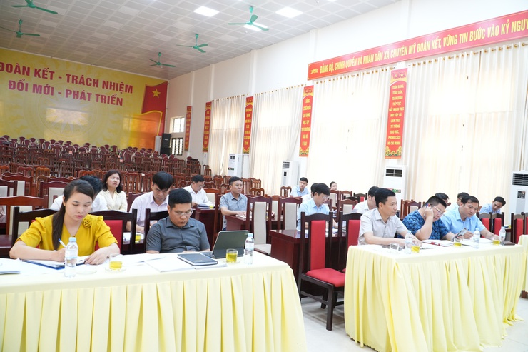 Xã Chuyên Mỹ: Quyết liệt chỉ đạo đẩy nhanh tiến độ thi công, giải ngân các dự án - Ảnh 2.