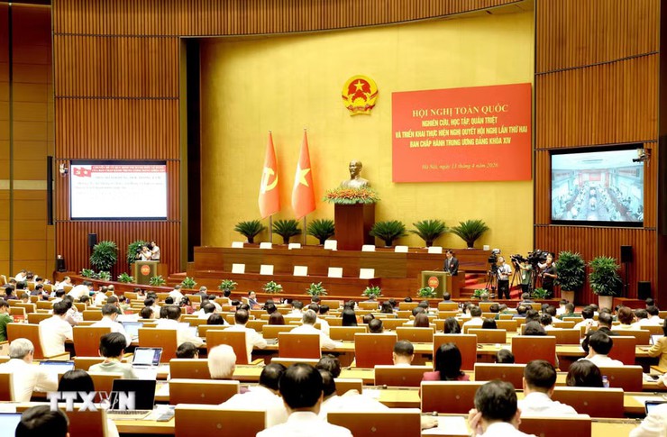 Phú Nghĩa tham dự trực tuyến Hội nghị toàn quốc nghiên cứu, học tập, quán triệt và triển khai thực hiện Nghị quyết Hội nghị lần thứ hai Ban Chấp hành Trung ương Đảng khóa XIV- Ảnh 1.