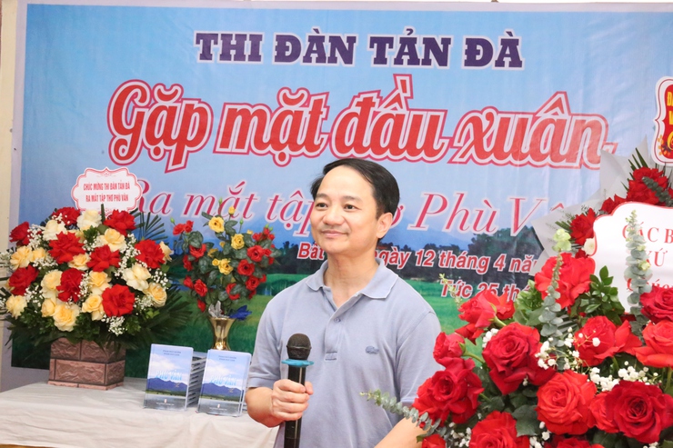 LAN TỎA HƯƠNG SẮC THI CA ĐẦU XUÂN TẠI KHU DI TÍCH LĂNG TẢN ĐÀ: RA MẮT TẬP THƠ "PHÙ VÂN"- Ảnh 2.