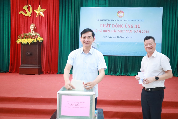 Ủy ban MTTQ Việt Nam xã Minh Châu phát động ủng hộ Quỹ “Vì biển, đảo Việt Nam” năm 2026.- Ảnh 1.