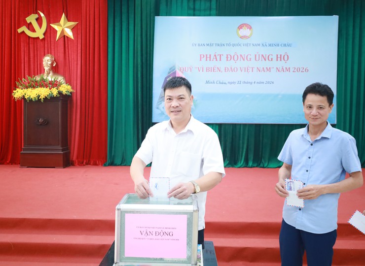 Ủy ban MTTQ Việt Nam xã Minh Châu phát động ủng hộ Quỹ “Vì biển, đảo Việt Nam” năm 2026.- Ảnh 3.