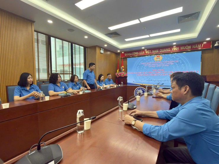 HOÀN THÀNH TỐT QUY CHẾ PHỐI HỢP QUÝ I – CÔNG ĐOÀN 5 PHƯỜNG CỤM ĐỐNG ĐA NGHIÊM TÚC THỰC HIỆN CHỈ ĐẠO CỦA LĐLĐ THÀNH PHỐ, CỦA ĐẢNG ỦY VÀ PHỐI HỢP CHẶT CHẼ VỚI MTTQ- Ảnh 2.