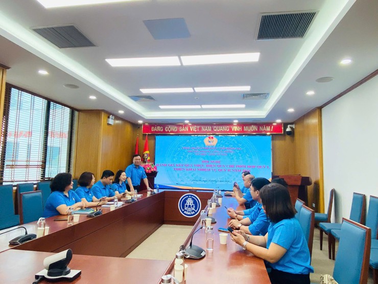 HOÀN THÀNH TỐT QUY CHẾ PHỐI HỢP QUÝ I – CÔNG ĐOÀN 5 PHƯỜNG CỤM ĐỐNG ĐA NGHIÊM TÚC THỰC HIỆN CHỈ ĐẠO CỦA LĐLĐ THÀNH PHỐ, CỦA ĐẢNG ỦY VÀ PHỐI HỢP CHẶT CHẼ VỚI MTTQ- Ảnh 3.