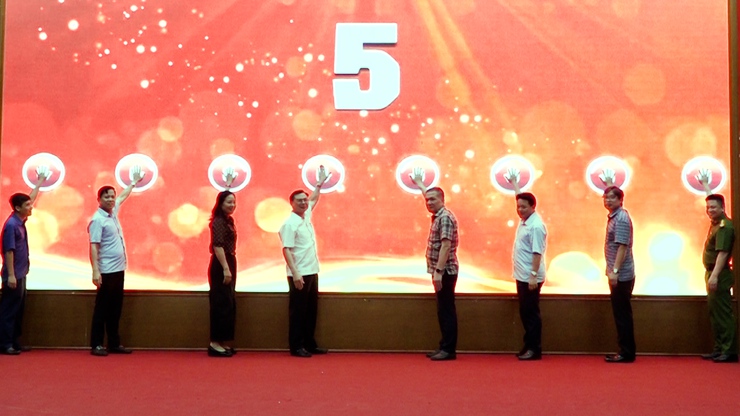 Hội nghị toàn quốc nghiên cứu, học tập, quán triệt và triển khai thực hiện Nghị quyết Hội nghị lần thứ hai Ban Chấp hành Trung ương Đảng khóa XIV- Ảnh 12.