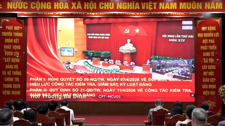 Hội nghị toàn quốc nghiên cứu, học tập, quán triệt và triển khai thực hiện Nghị quyết Hội nghị lần thứ hai Ban Chấp hành Trung ương Đảng khóa XIV- Ảnh 5.