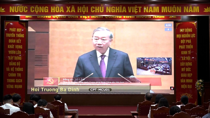 Hội nghị toàn quốc nghiên cứu, học tập, quán triệt và triển khai thực hiện Nghị quyết Hội nghị lần thứ hai Ban Chấp hành Trung ương Đảng khóa XIV- Ảnh 9.