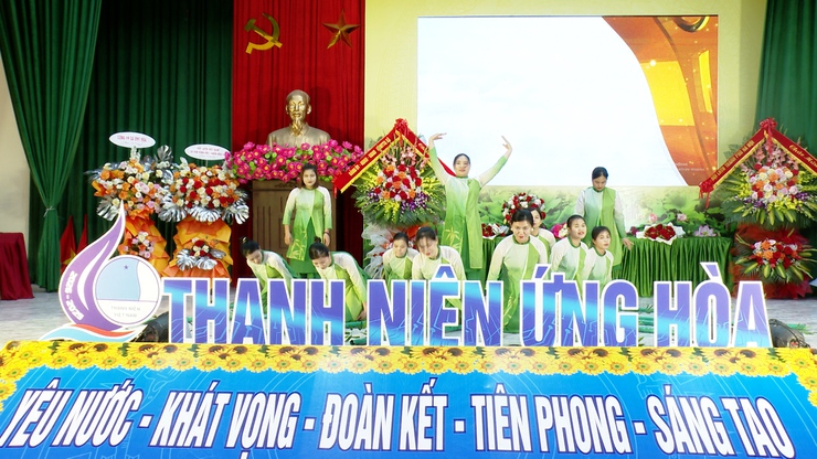 Thanh niên Ứng Hòa “Yêu nước - Khát vọng - Đoàn kết - Tiên phong - Sáng tạo - Tự tin” bước vào kỷ nguyên mới.- Ảnh 15.