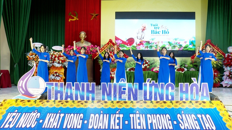 Thanh niên Ứng Hòa “Yêu nước - Khát vọng - Đoàn kết - Tiên phong - Sáng tạo - Tự tin” bước vào kỷ nguyên mới.- Ảnh 12.