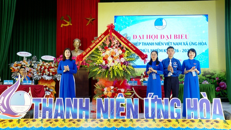 Thanh niên Ứng Hòa “Yêu nước - Khát vọng - Đoàn kết - Tiên phong - Sáng tạo - Tự tin” bước vào kỷ nguyên mới.- Ảnh 7.