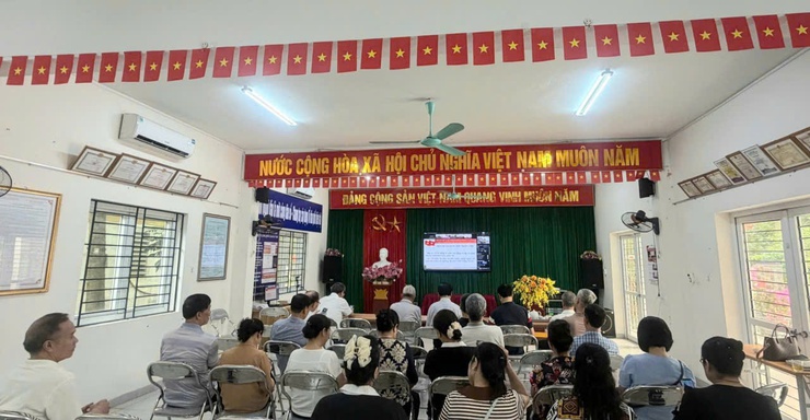Đảng ủy phường Việt Hừng tổ chức tiếp sóng Hội nghị toàn quốc nghiên cứu, học tập, quán triệt Nghị quyết Trung ương lần thứ hai khóa XIV.- Ảnh 11.