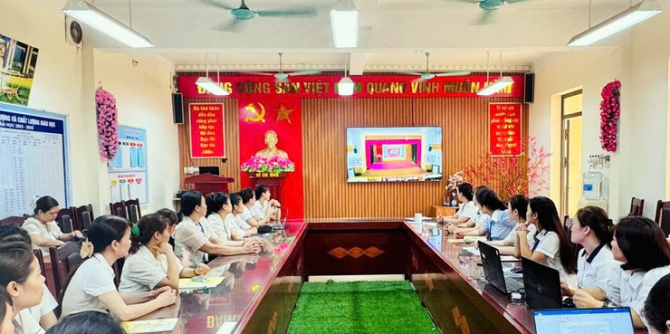 Đảng bộ xã Trần Phú đã tổ chức tiếp sóng Hội nghị toàn quốc nghiên cứu, học tập và triển khai thực hiện Nghị quyết Hội nghị Trung ương 2- Ảnh 6.