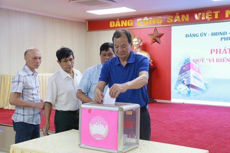 Phường Dương Nội phát động ủng hộ Quỹ “Vì biển, đảo Việt Nam” năm 2026 - Ảnh 2.