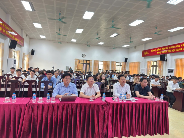 Xã Tam Hưng tiếp sóng hội nghị nghiên cứu, học tập, quán triệt nghị quyết hội nghị lần thứ hai Ban chấp hành Trung ương đảng khóa XIV- Ảnh 2.