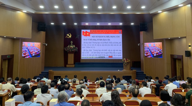 Thanh Xuân: Nghiên cứu, quán triệt Nghị quyết Hội nghị lần thứ hai Ban Chấp hành Trung ương Đảng khóa XIV- Ảnh 1.