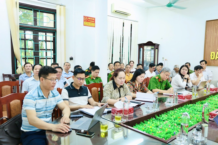 Phú Nghĩa tham dự trực tuyến Hội nghị toàn quốc nghiên cứu, học tập, quán triệt và triển khai thực hiện Nghị quyết Hội nghị lần thứ hai Ban Chấp hành Trung ương Đảng khóa XIV- Ảnh 6.