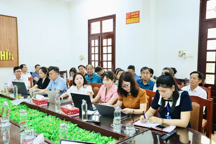 Phú Nghĩa tham dự trực tuyến Hội nghị toàn quốc nghiên cứu, học tập, quán triệt và triển khai thực hiện Nghị quyết Hội nghị lần thứ hai Ban Chấp hành Trung ương Đảng khóa XIV- Ảnh 5.