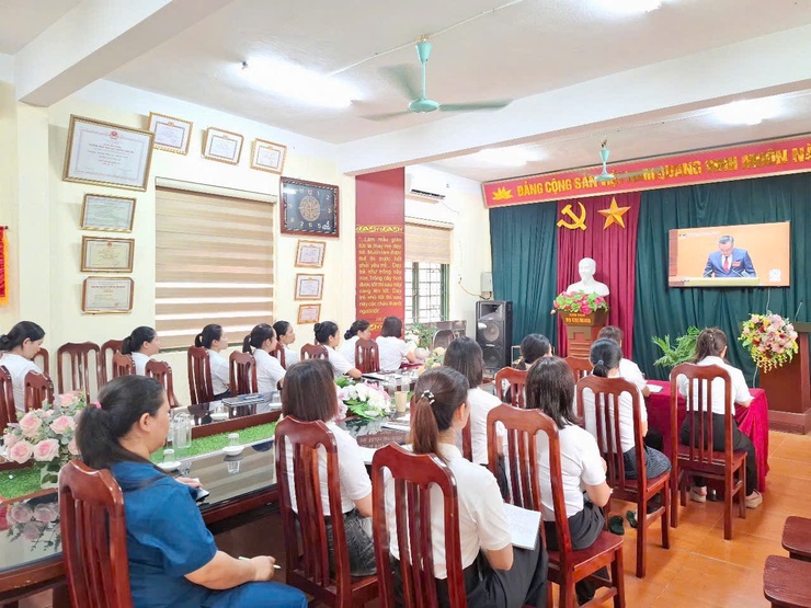 Phú Nghĩa tham dự trực tuyến Hội nghị toàn quốc nghiên cứu, học tập, quán triệt và triển khai thực hiện Nghị quyết Hội nghị lần thứ hai Ban Chấp hành Trung ương Đảng khóa XIV- Ảnh 9.