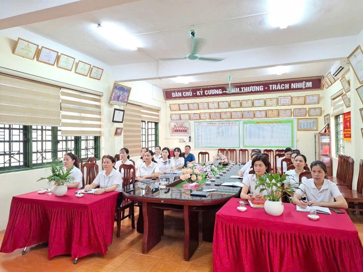 Phú Nghĩa tham dự trực tuyến Hội nghị toàn quốc nghiên cứu, học tập, quán triệt và triển khai thực hiện Nghị quyết Hội nghị lần thứ hai Ban Chấp hành Trung ương Đảng khóa XIV- Ảnh 10.