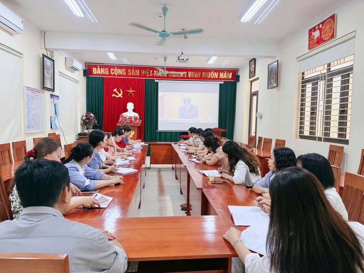 Phú Nghĩa tham dự trực tuyến Hội nghị toàn quốc nghiên cứu, học tập, quán triệt và triển khai thực hiện Nghị quyết Hội nghị lần thứ hai Ban Chấp hành Trung ương Đảng khóa XIV- Ảnh 13.