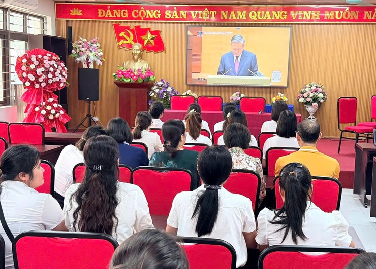 XÃ VÂN ĐÌNH TIẾP SÓNG HỘI NGHỊ NGHIÊN CỨU, HỌC TẬP, QUÁN TRIỆT NGHỊ QUYẾT HỘI NGHỊ LẦN THỨ HAI BAN CHẤP HÀNH TRUNG ƯƠNG ĐẢNG KHÓA XIV- Ảnh 9.